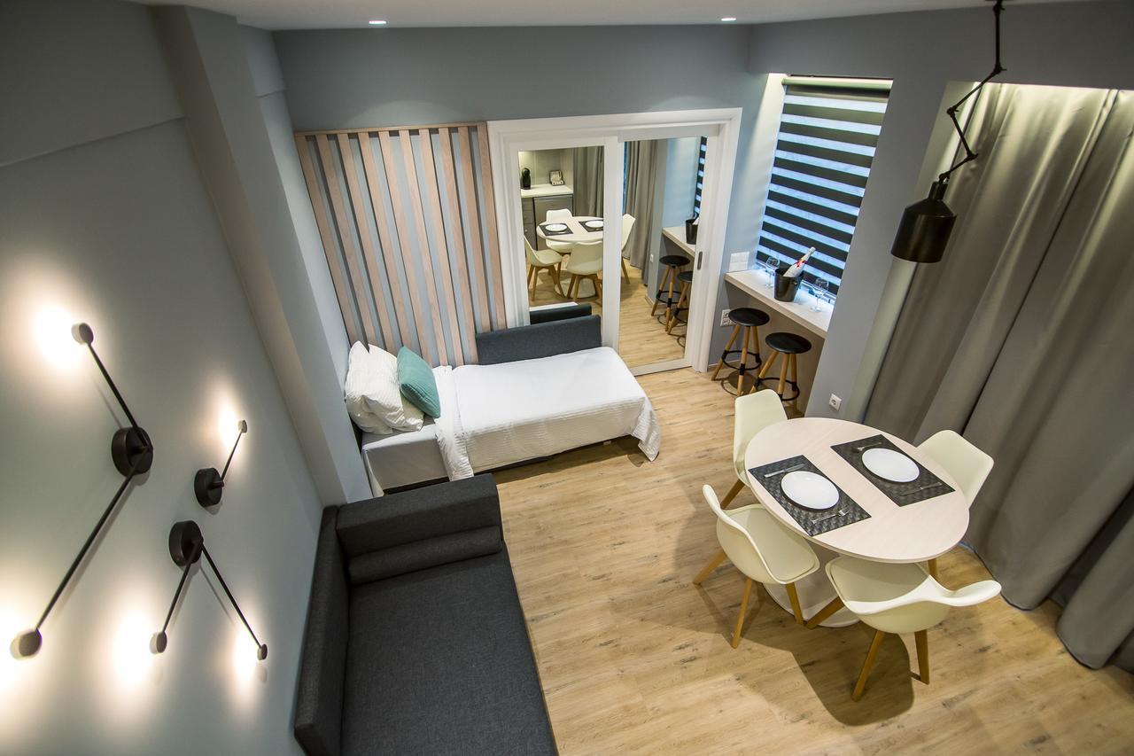 Leoforos Irinis 84b Apartment *